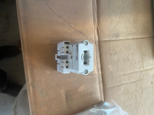 interruttore gewiss 16A-4POLI